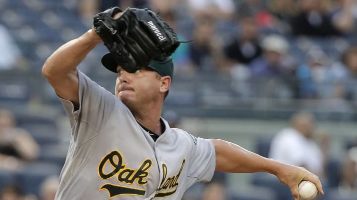 Teixeira homers twice to help Sabathia, Yankees beat A's 5-4