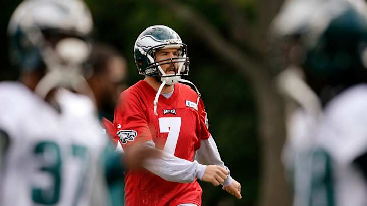 Bradford, Eagles could be a long-term fit