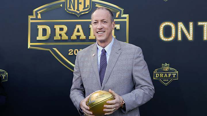 Jim Kelly on Deflategate: Tom Brady 'didn’t need to do it'
