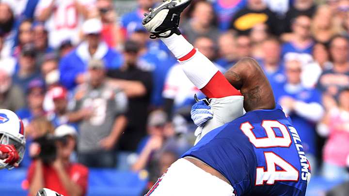 Jennings' 51-yard TD helps Giants seal 24-10 win over Bills
