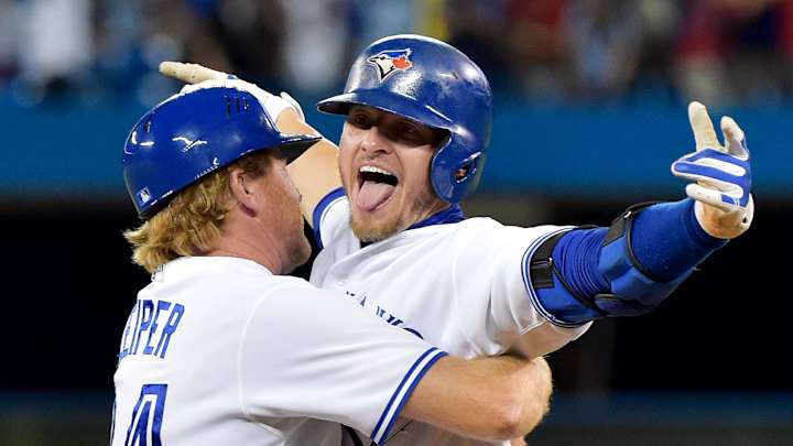 Donaldson drives in winning run, Jays beat Royals 7-6 in 11 Donaldson drives in winning run, Jays beat Royals 7-6 in 11