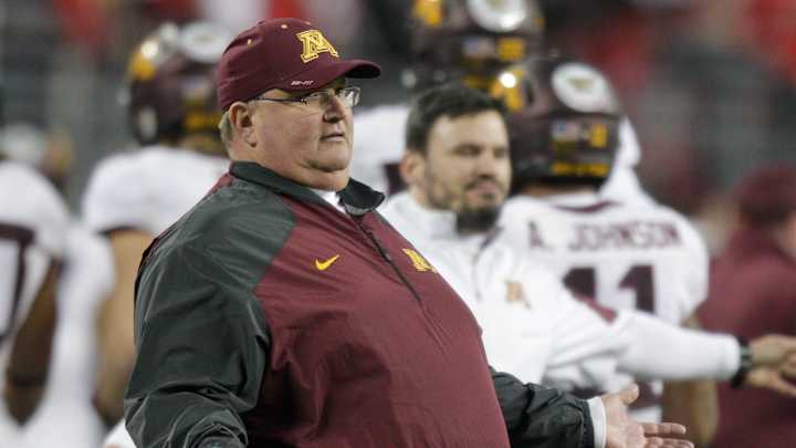 Minnesota signs football coach Claeys to 3-year deal
