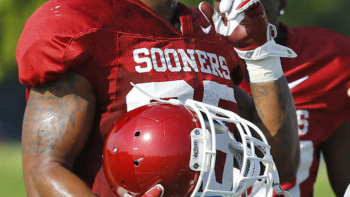 Oklahoma RB Mixon making an impression