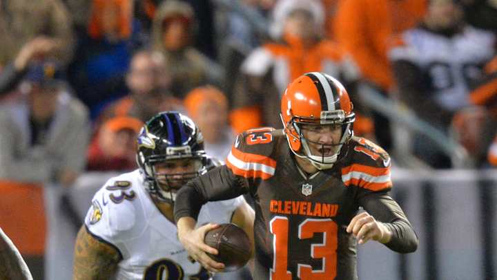 Browns sign wide receiver Terrelle Pryor, put McCown on IR