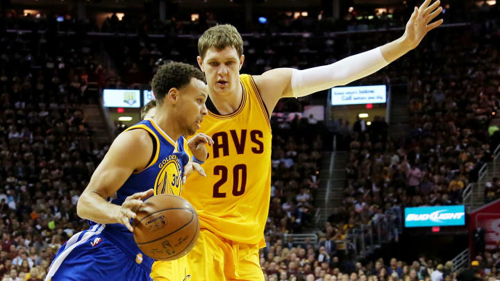 The Latest: Cleveland fans 'confident' heading into Game 3