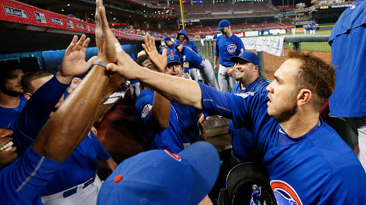 Cubs score 4 in 1st, beat Reds 4-1 after long rain delay