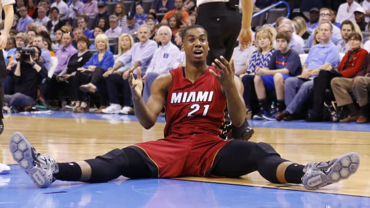 Hassan Whiteside day-to-day after receiving stitches in hand Hassan Whiteside day-to-day after receiving stitches in hand