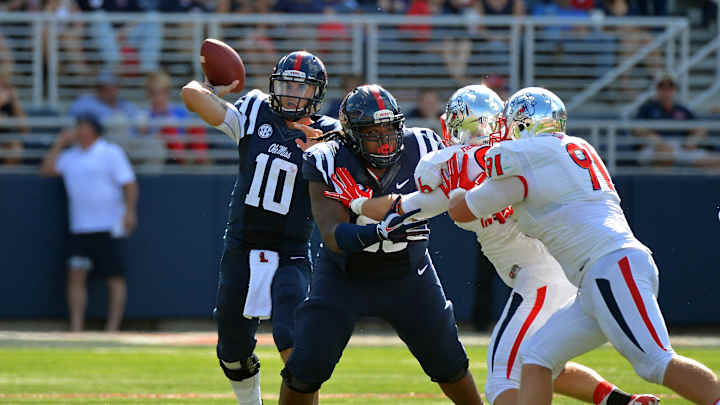 Kelly leads No. 17 Mississippi to 73-21 win over Fresno St