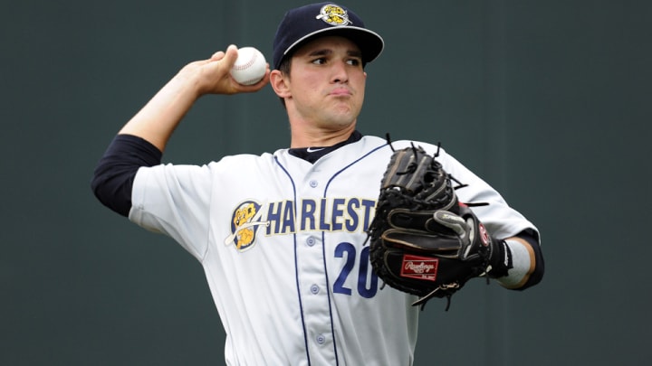 Yankees catching prospect Luis Torrens out for 2015 season