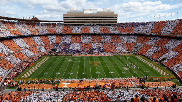 Tennessee redshirt freshman lineman Charles Mosley arrested for DUI Tennessee redshirt freshman lineman Charles Mosley arrested for DUI