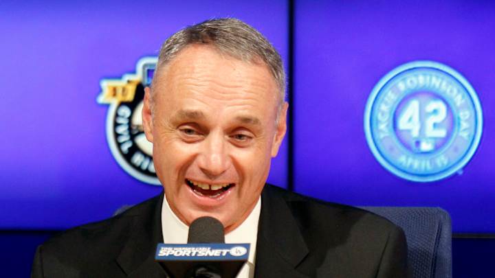 Manfred: Recent injuries to pitchers don't change DH view