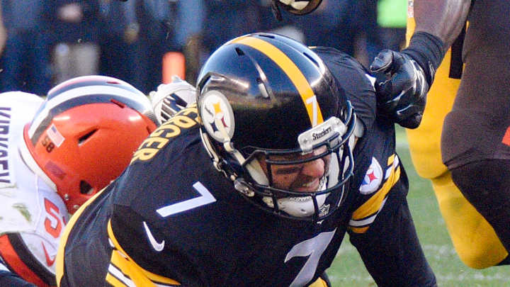 Steelers flip and roll into bye after pummeling Browns