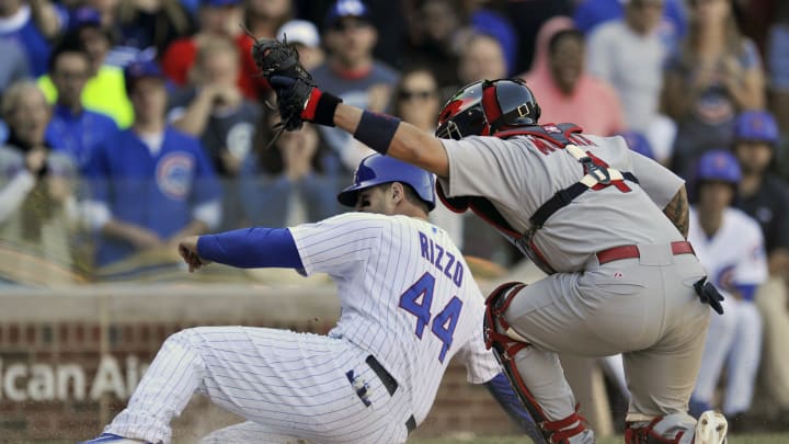 Molina has partially torn left thumb ligament