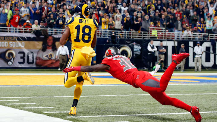 Rams capitalize on Bucs’ errors to win potentially the last game in St. Louis Rams capitalize on Bucs’ errors to win potentially the last game in St. Louis