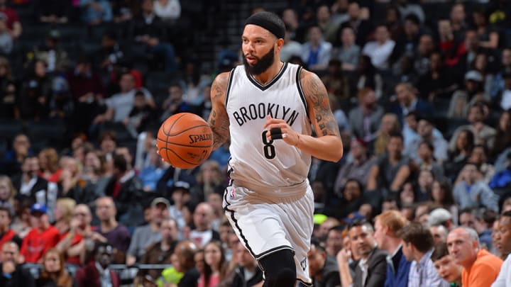 Consolation prize Deron Williams makes practical fit for Mavs' offense