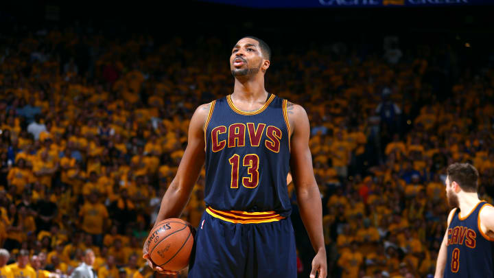 Cavs give offers to Thompson, Dellavedova, Shumpert