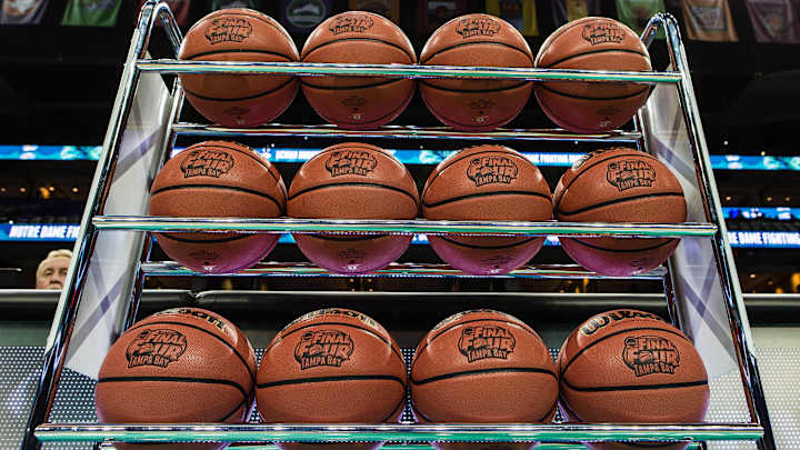 Rules committee proposes changing women's games to four quarters