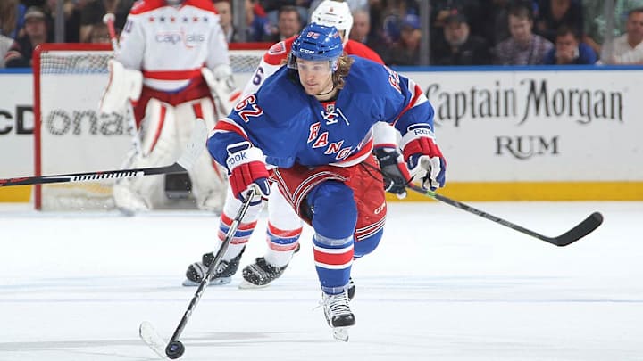 Agent: NHL salary cap crunch may fuel run at restricted free agents Agent: NHL salary cap crunch may fuel run at restricted free agents