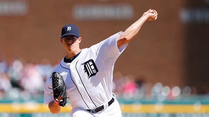 Tigers place pitcher Kyle Lobstein on 15-day DL with sore shoulder