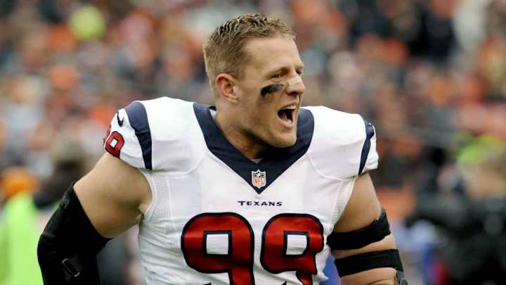 Texans’ J.J. Watt plays catch with fan in stadium’s second level Texans’ J.J. Watt plays catch with fan in stadium’s second level