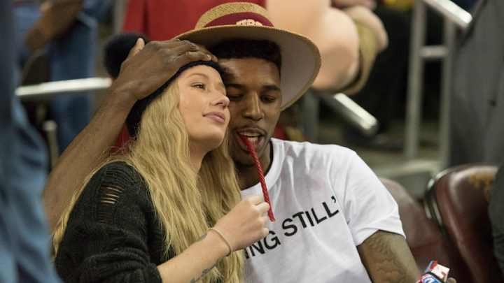 Lakers' Nick Young dresses up as God's gift to women for Halloween