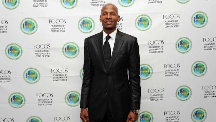 Ray Allen's birthday cake has a tier for all five of his former teams Ray Allen's birthday cake has a tier for all five of his former teams