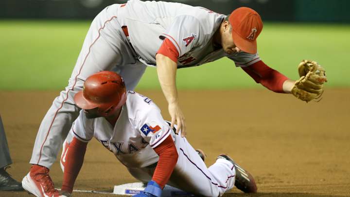 Angels win 2-1 to prevent Rangers from clinching AL West