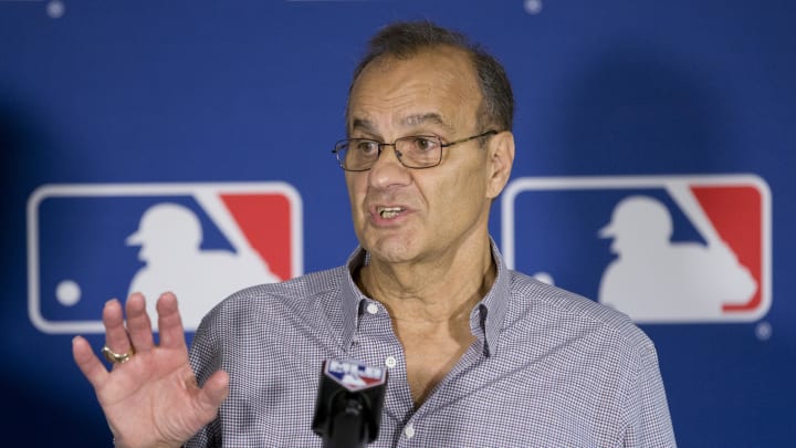 MLB to review runners coming off base on tag plays