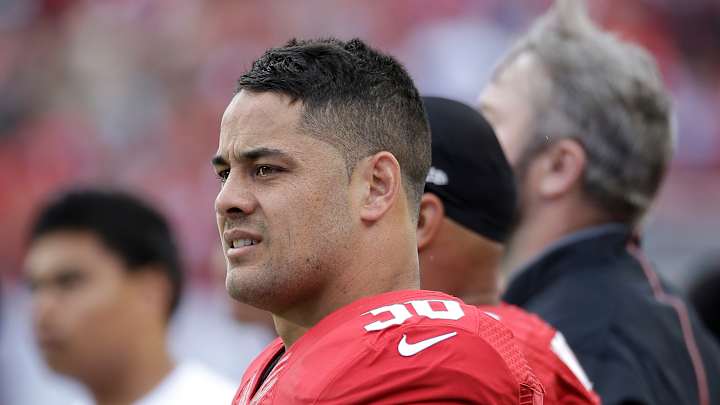 49ers waive ex-rugby star Hayne, promote RB Gaskins