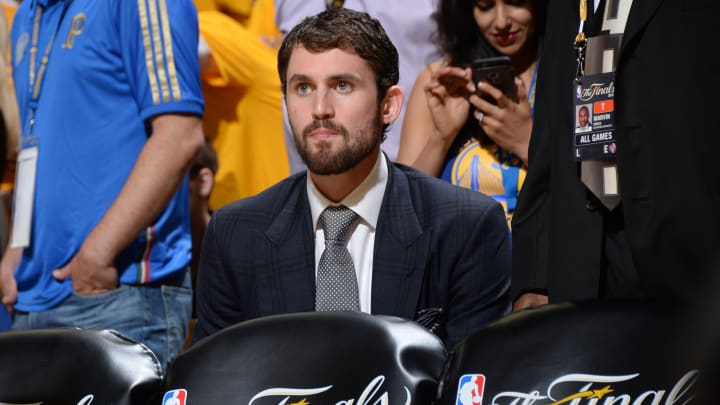 AP source: Kevin Love opts out of contract with Cavs