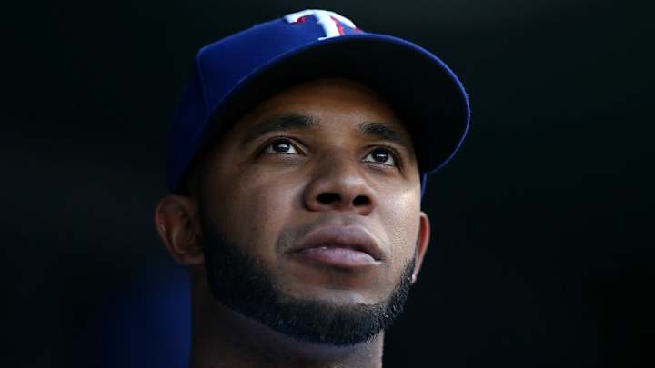 Watch Rangers' Elvis Andrus sing R. Kelly's 'Bump 'n' Grind' to Yu Darvish Watch Rangers' Elvis Andrus sing R. Kelly's 'Bump 'n' Grind' to Yu Darvish