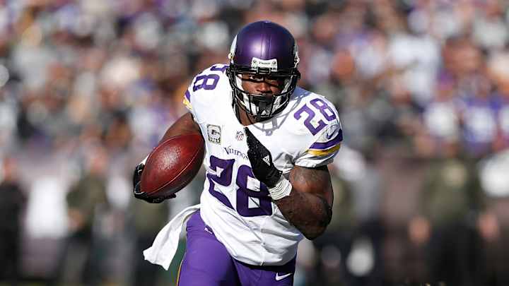 Down to wire: Vikings and Packers meet for NFC North title