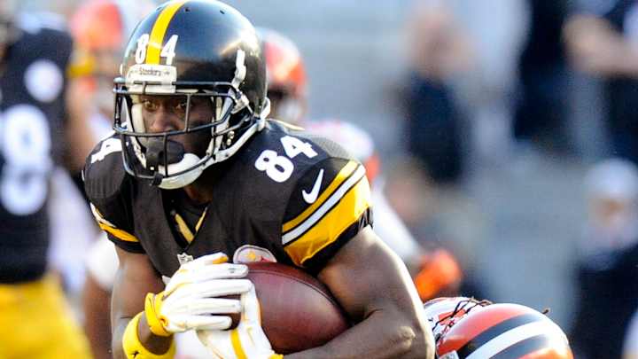 Steelers' Brown soaring despite quarterback shuffle