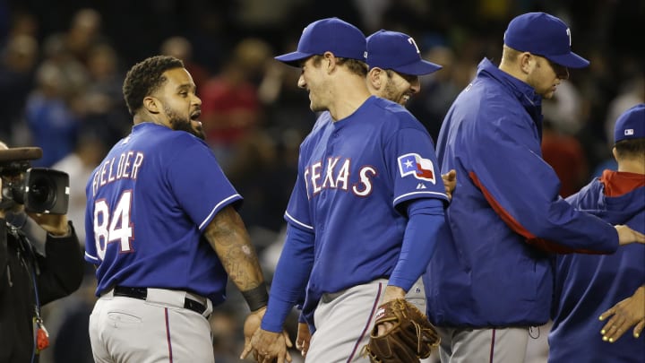 Fielder hit 2 homers, Rangers top Yankees for 3rd win in row