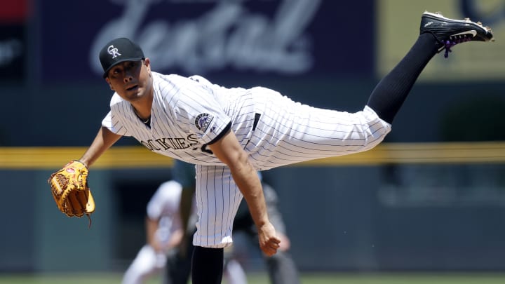 Rockies starter De La Rosa leaves with finger injury Rockies starter De La Rosa leaves with finger injury