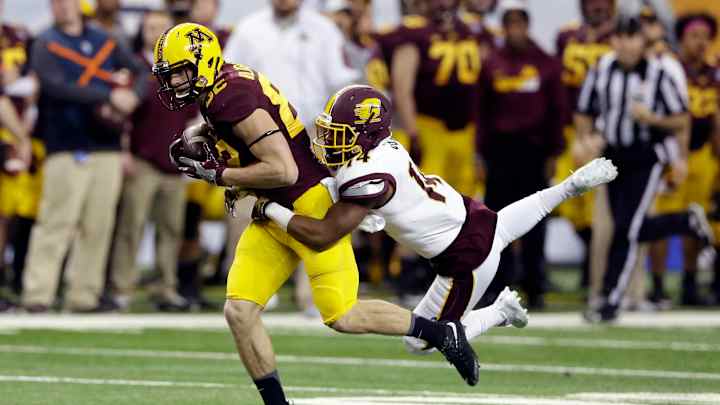 Leidner leads Minnesota over CMU 21-14 in Quick Lane Bowl