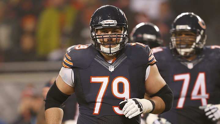 Report: Bears trade offensive guard Ryan Groy to Patriots