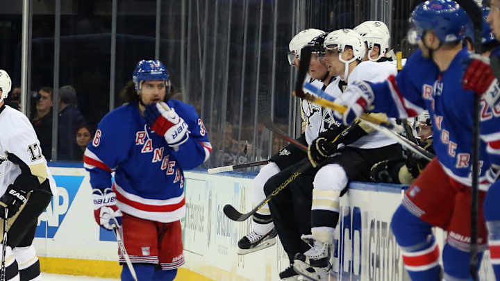 Rangers’ Mats Zuccarello unable to speak for 3 days after fracturing skull Rangers’ Mats Zuccarello unable to speak for 3 days after fracturing skull