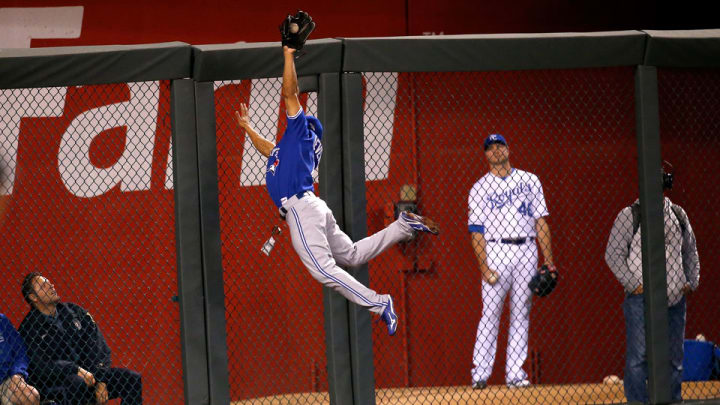 Watch: Ben Revere robs Salvador Perez of extra bases in ALCS Game 6