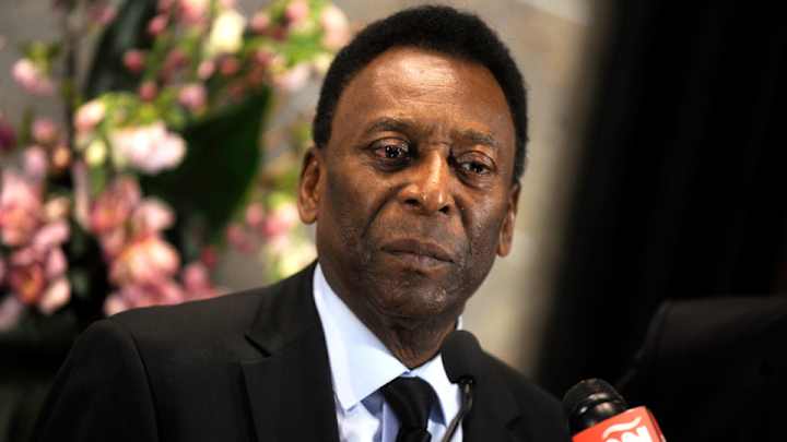 Pelé released from Sao Paulo hospital after undergoing back surgery