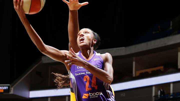 Mercury close on 19-5 spurt to beat Shock 78-66