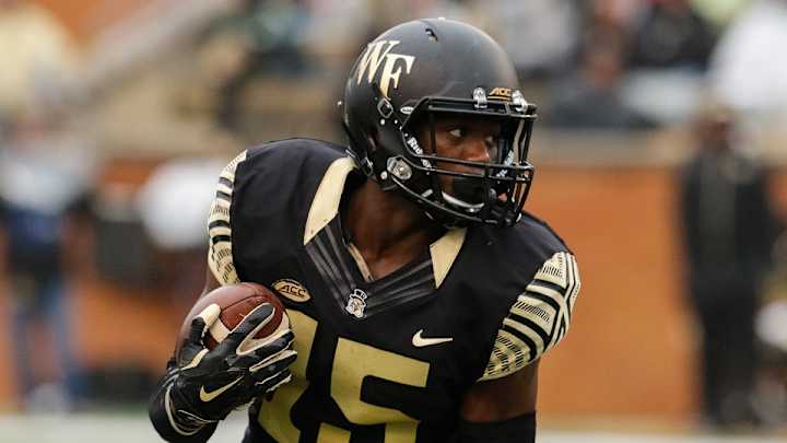 Watch: Wake Forest WR Cortez Lewis pulls in one-handed TD catch