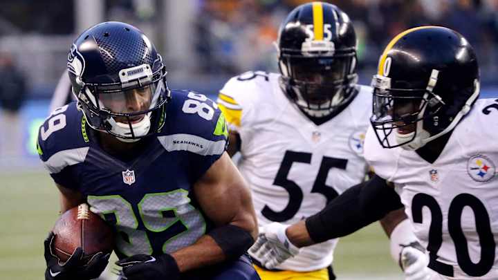 Sloppy performance costs Steelers control of playoff spot