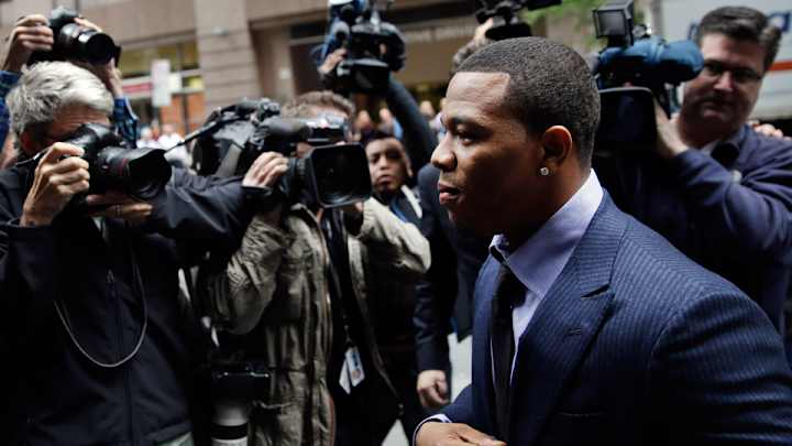 Report: Fantasy sports website offers Ray Rice $1 million contract