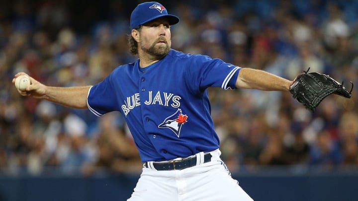 ALCS Game 4 preview: Dickey, Jays look to even series against Royals ALCS Game 4 preview: Dickey, Jays look to even series against Royals
