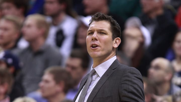 NBA can honor Walton even though record is technically 0-0