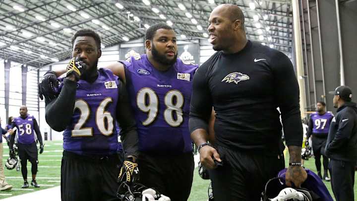 Watch: Ravens players show off dance moves in locker room
