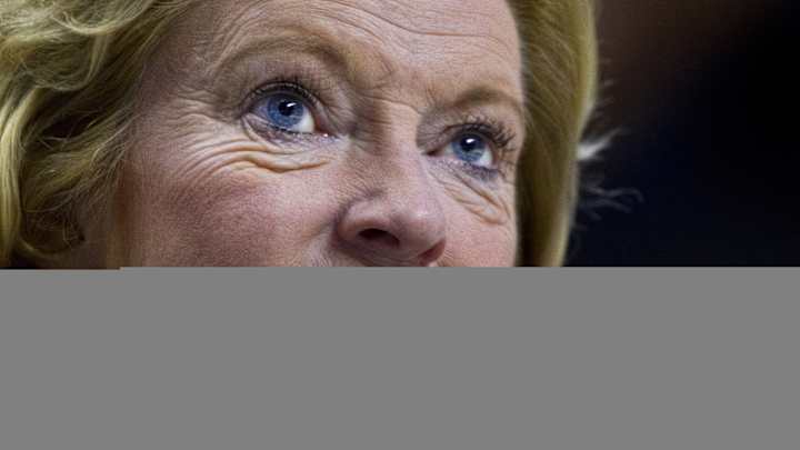 Former players, colleagues salute Summitt at charity event Former players, colleagues salute Summitt at charity event