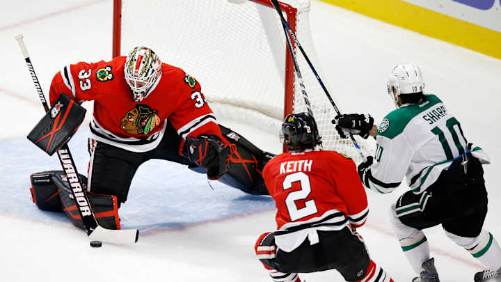 Patrick Sharp, Johnny Oduya return to Chicago with Stars Patrick Sharp, Johnny Oduya return to Chicago with Stars