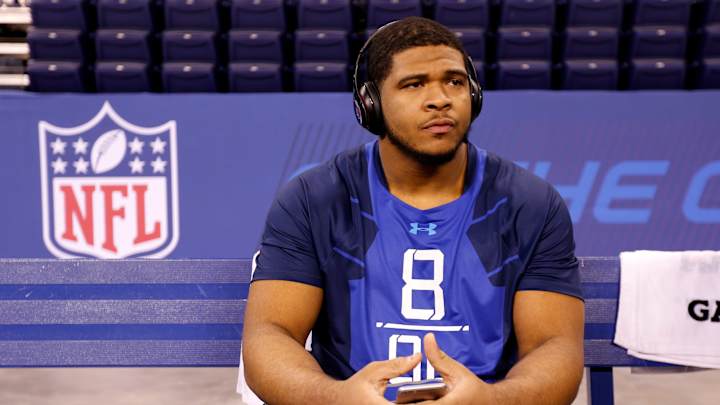 Police: La'el Collins not father of slain woman's son